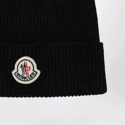Moncler Beanie With Logo Patch In Black