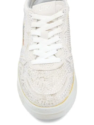 Autry Medalist Low Sneakers In Worn-out Effect Suede With Rhinestones In White