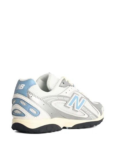 New Balance 204 Fabric Blend Sneakers With Contrast Accents In White