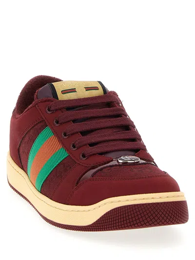 Gucci Sneakers With Round Toe And Contrast Sole In Burgundy