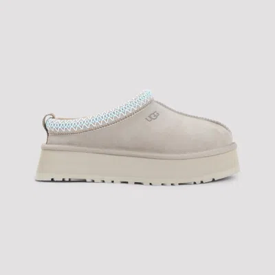 Ugg Tazz Ii Platform Suede Slippers In Neutral