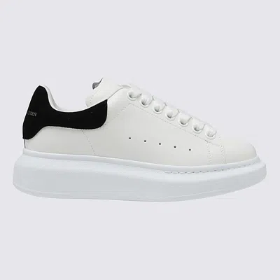Alexander Mcqueen Crystal-embellished Leather Exaggerated-sole Sneakers In White