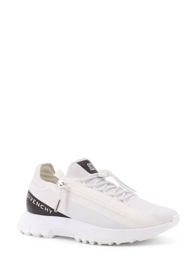 Givenchy Spectre Runner Leather Sneakers With 4g Side Zip Detail In White