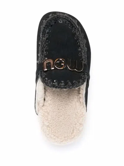 Mou Winter Bio Big Logo Letter Slides In Black