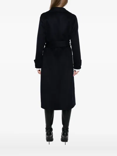 Joseph Double-breasted Coat In Black