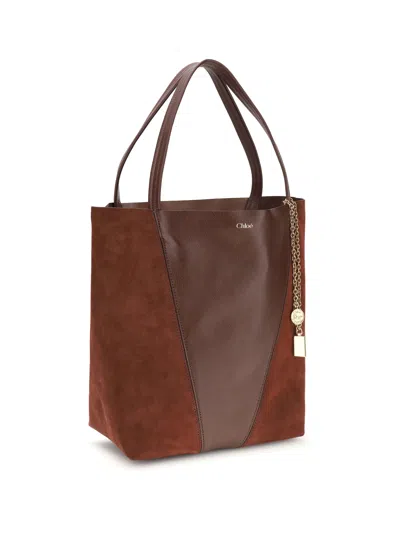 Chloé Spin Shoulder Bag In Brown