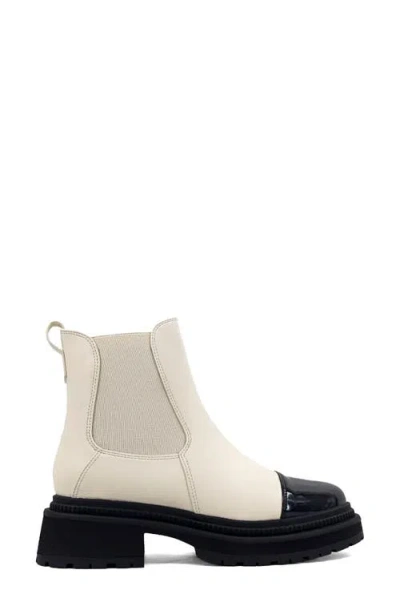 Shushop Zeina Lug Sole Chelsea Boot In Neutral
