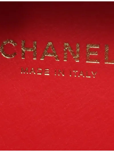 Pre-owned Chanel 2019 Small Caviar Cc Filigree Vanity Bag Satchel In Red