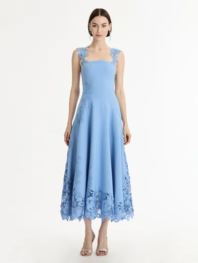 Oscar De La Renta Porcelain Flower Guipure Dress In Blue