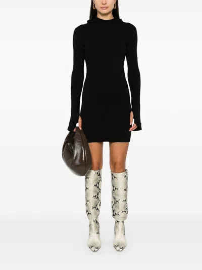 Fendi Short Fitted Black Wool Dress In Black