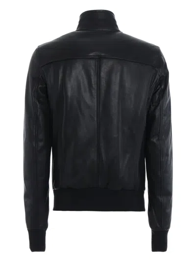 Stewart Buttoned Collar Jacket In Black