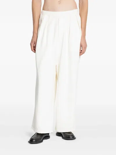 Ancellm Tuck Sweat Trousers In White