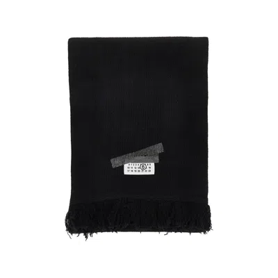 Mm6 Maison Margiela Fringed Wool Scarf With Logo Patch In Black