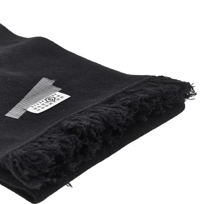 Mm6 Maison Margiela Fringed Wool Scarf With Logo Patch In Black