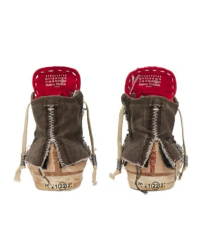 Maison Margiela High-top Sneakers Featuring Contrast Stitching In Brown