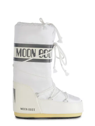 Moon Boot Boots Light And Natural In White