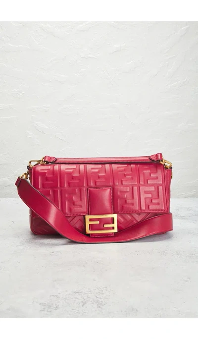 Fwrd Renew Fendi Baguette Shoulder Bag In Red