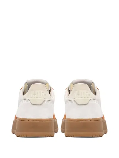 Autry Medalist Low Lace-up Sneakers In Multi