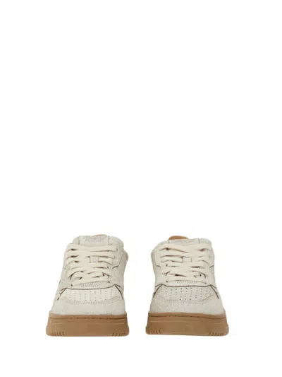 Autry "medalist Low" Sneaker In White