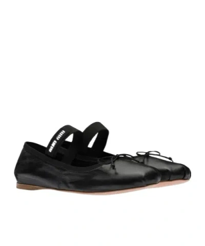 Miu Miu Round Toe Ballet Shoes In Black