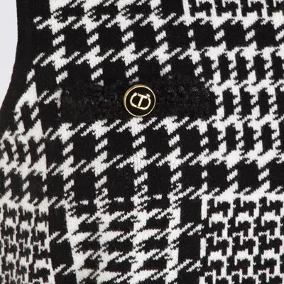 Twinset Twin Set Dresses In Black