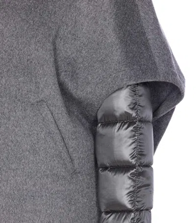 Moorer Hooded Down Jacket Featuring Quilted Sleeves In Gray