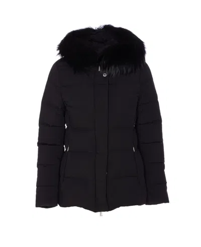 Moorer Hooded Jacket With Fur Trim And Quilted Pattern In Black