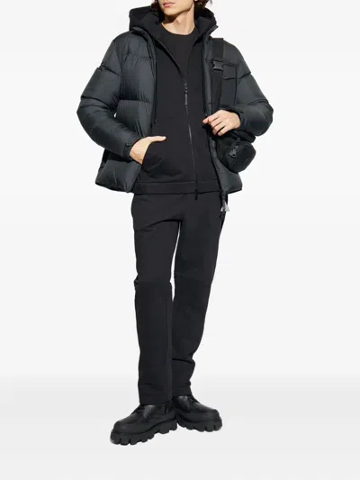 Moncler Chinon Square-quilted Down Jacket In Gray