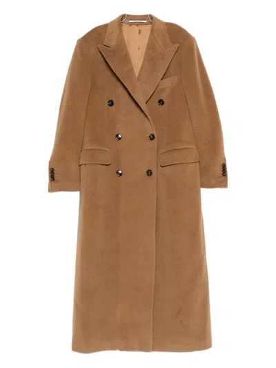 双排扣外套