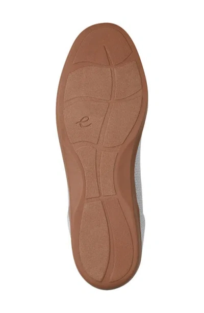 Easy Spirit Devitt Flat In Gray