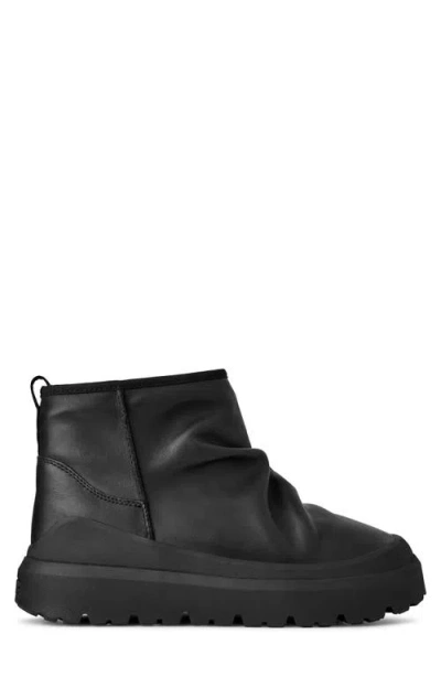 Ugg Heritage Utility Ankle Boots In Black Leather In Black