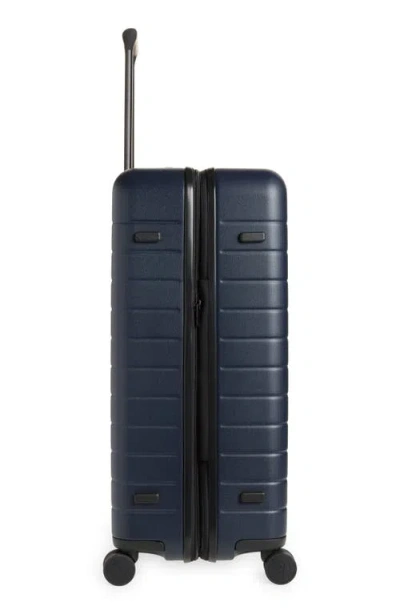 Away The Medium Flex Suitcase In Blue