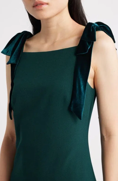 Vince Camuto Velvet Bow Stretch Crepe Dress In Green