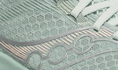 Saucony Endorphin Speed 5 Running Shoe In Green