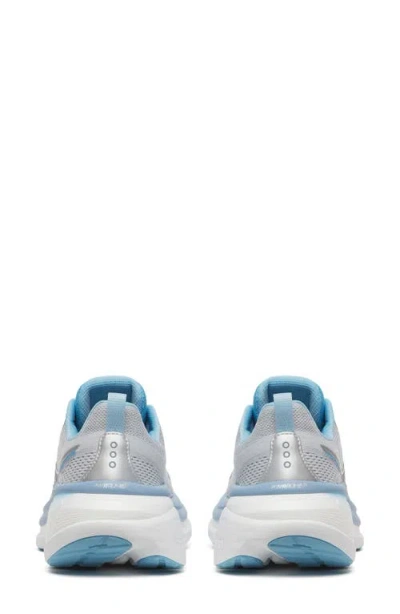 Saucony Hurricane 25 Running Shoe In Blue