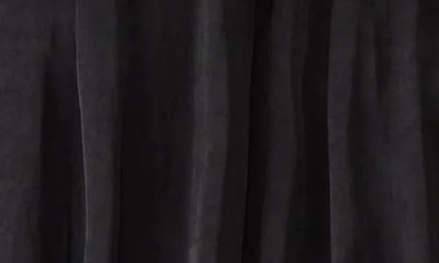 Steve Madden Luxe Cherra Sleeveless Crop Top In Black