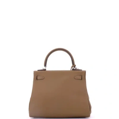 Pre-owned Hermes  Hermes Kelly Handbag Verso Swift With Palladium Hardware 25 In Brown