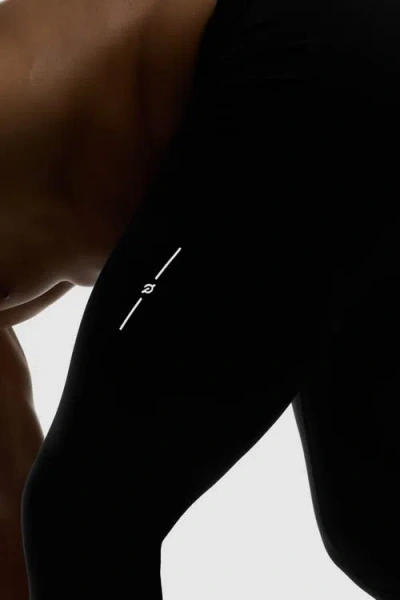 Peloton Paceform Wind Panel Tight In Black