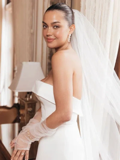 Olive & Piper Serena Drops In Gold