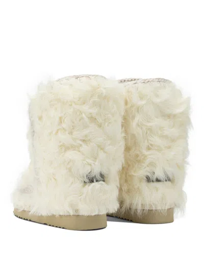 Mou White Sheepskin Ankle Boots In White