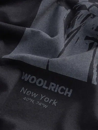 Woolrich Graphic T-shirt In Black