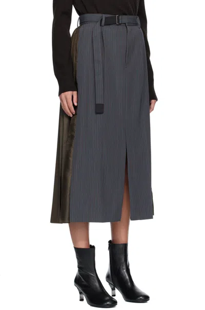 Sacai Pleated Skirt With Belt And Stripes In Gray