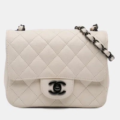 Pre-owned Chanel White Mini Square Classic Crumpled Calfskin Single Flap