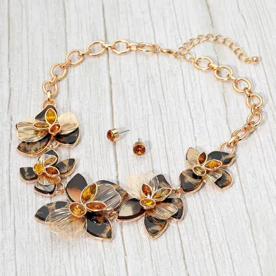 Fashnzfab Stone Accent Resin Metal Cutout Floral Link Statement Necklace - Gold, Leopard In Gold