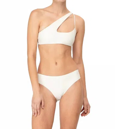 Mikoh Queensland 2 Top In Ecru In White