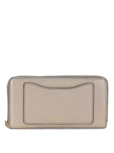 Shop Marc Jacobs Recruit Slgs Wallet In Grey Tumbled Leather In Grigio