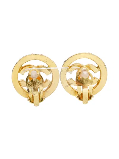 Pre-owned Chanel Signature Interlocking Cc Logo Embellished Clip-on Earrings In Gold