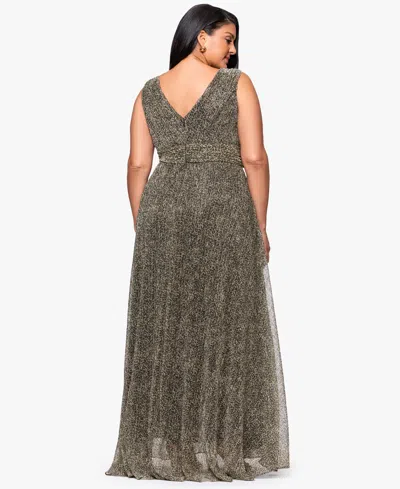 Betsy & Adam Women's V-neck Pleated Animal Print Gown In Gray