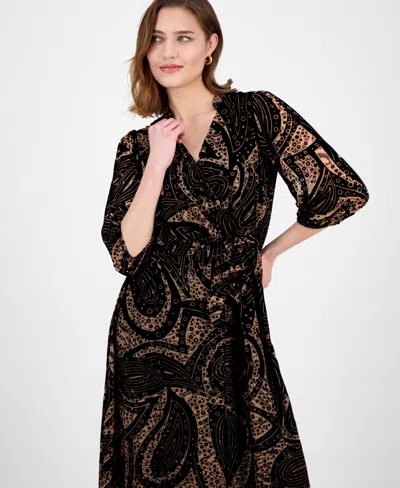 Robbie Bee Women's Printed V-neck Maxi Dress In Black