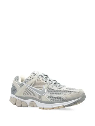 Nike Zoom Vomero 5 Premium Sneaker In Gray